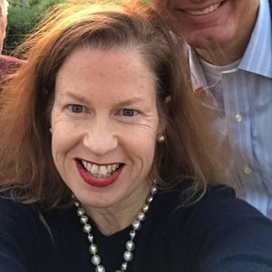 Meet your Posher, Caroline